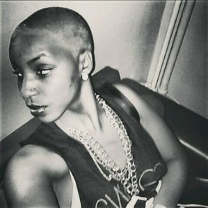 Meet your Posher, Shalette